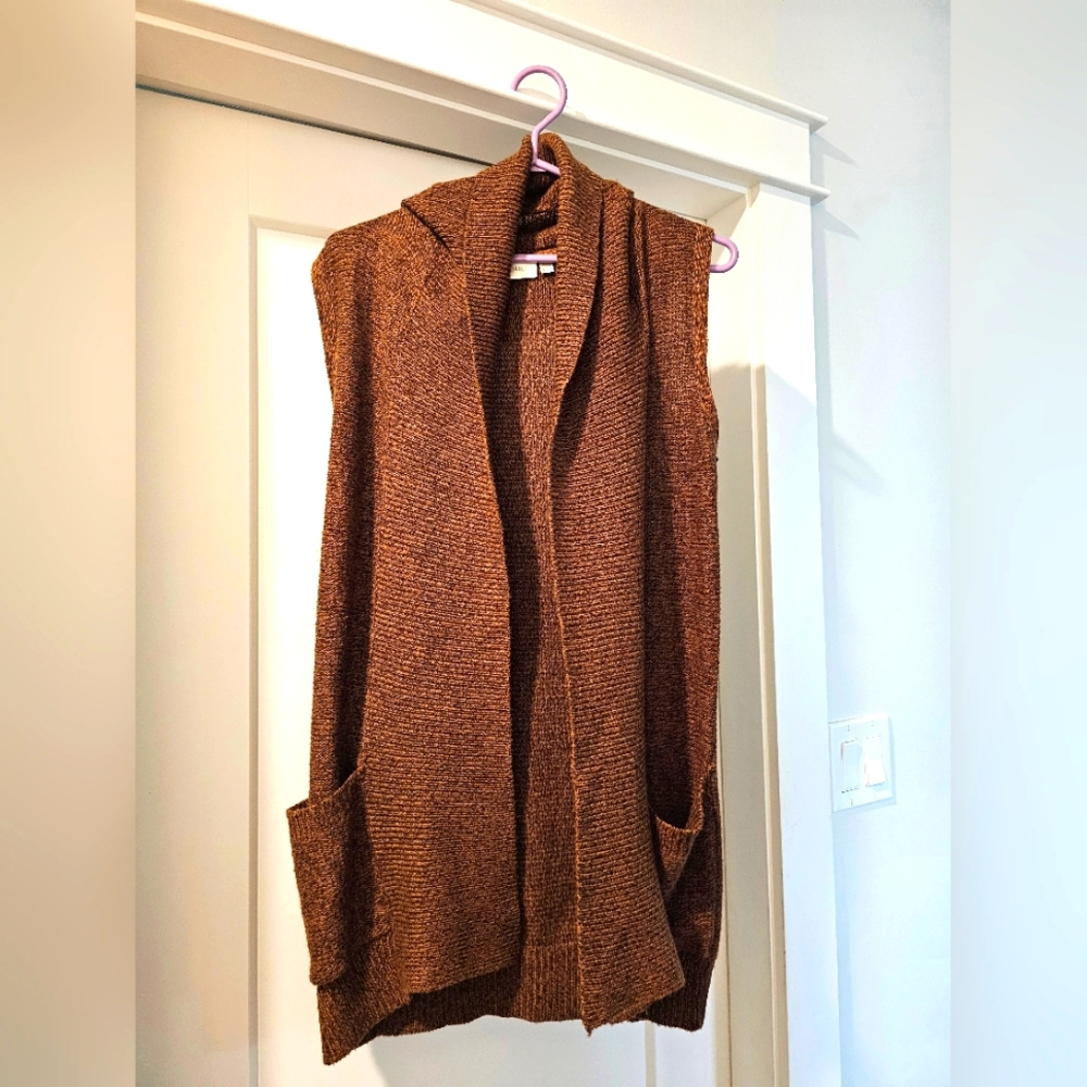 Long vest by Cloth Medium